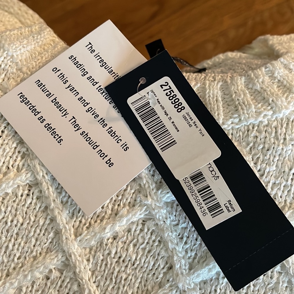 Jones New work..top - Picture 3 of 3